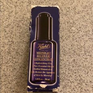Kiehl’s Midnight Recovery Concentrate